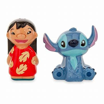 Salt & Pepper Shaker Set