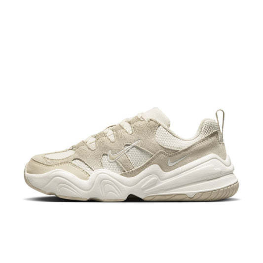 DR9761-002 - W NIKE TECH HERA