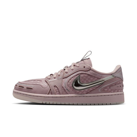 HQ2186-601 - WMNS AIR JORDAN 1 MM LOW V3